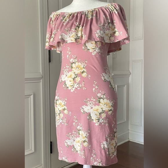 Loving People Floral Print Ruffled Off Shoulder Bodycon Dress Size Small - Picture 3 of 8